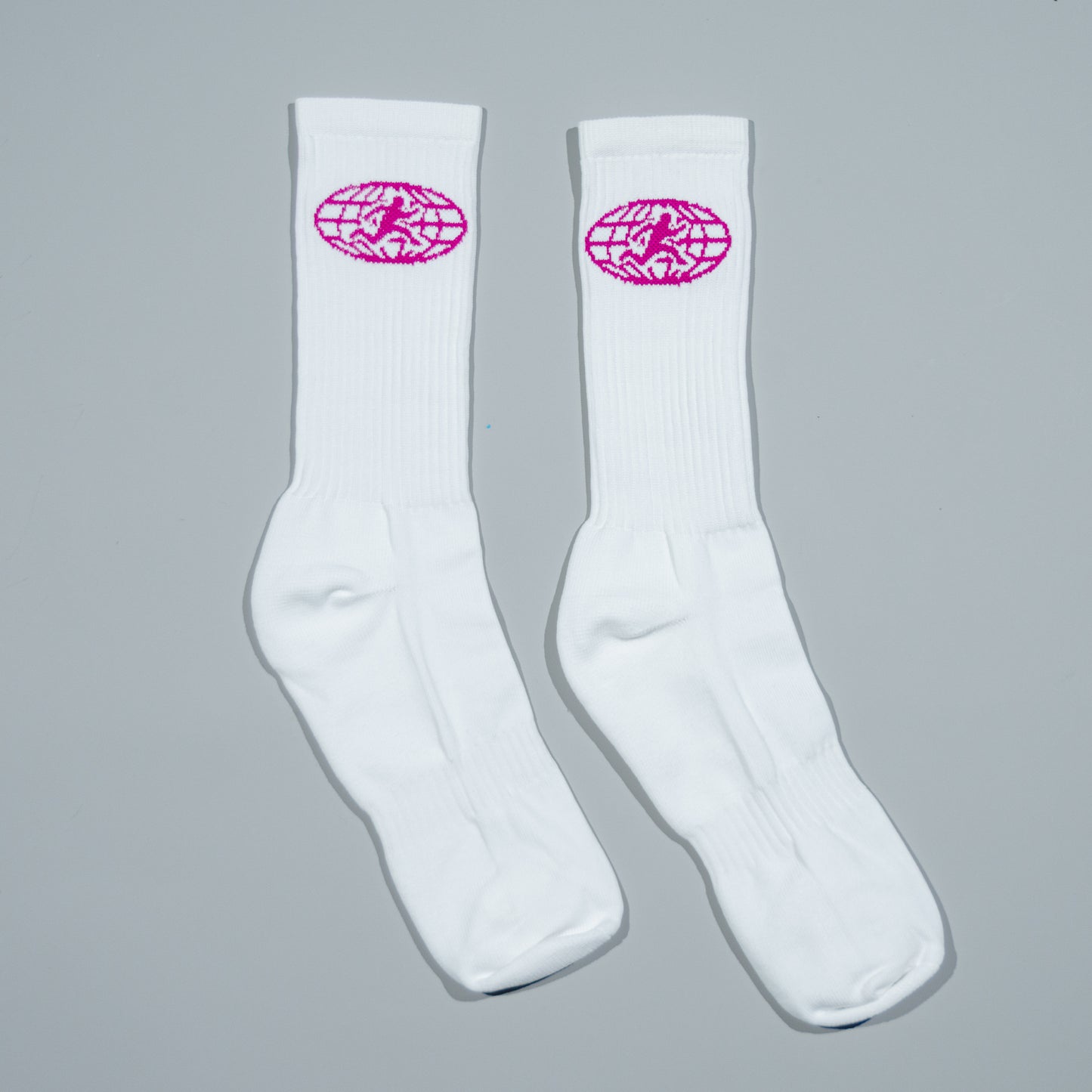 NO RSVP Cotton Globe Logo Socks